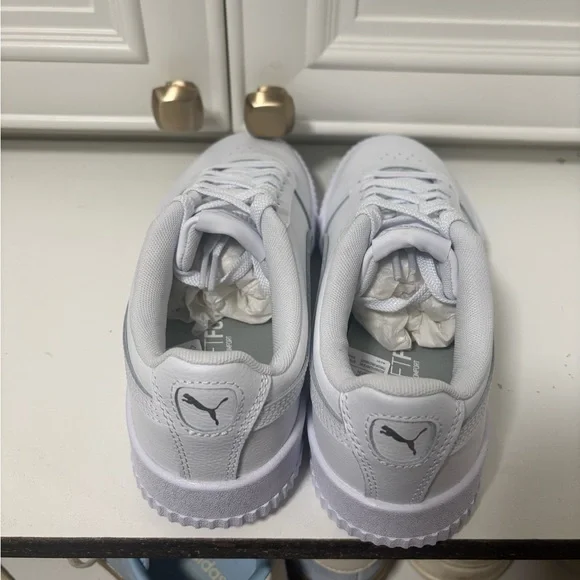 Puma Carina White Women's Sneakers - Picture 3 of 7